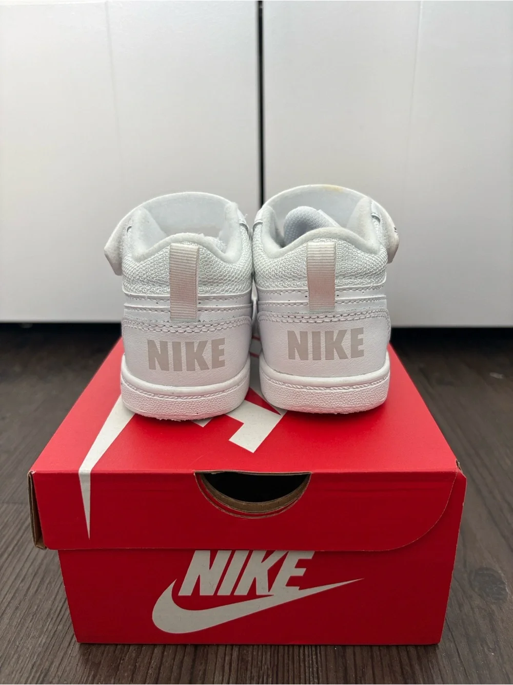 NIKE COURT BOROUGH MID (TDV) WHITE SNEAKERS KIDS 8C
